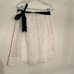 NWOT BCBGMAXAZRIA White Eyelet Skirt